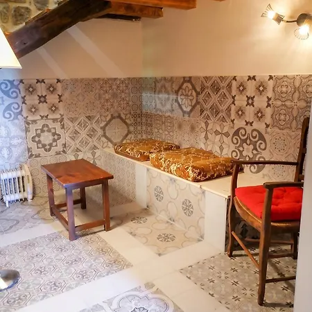 Maison De Charme A Avec Vue Sur La Montagne Hébergement de vacances *